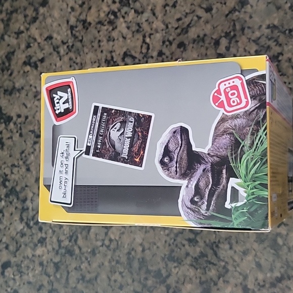 Tiny TV Jurassic Park Best Clips NEW - Picture 7 of 8